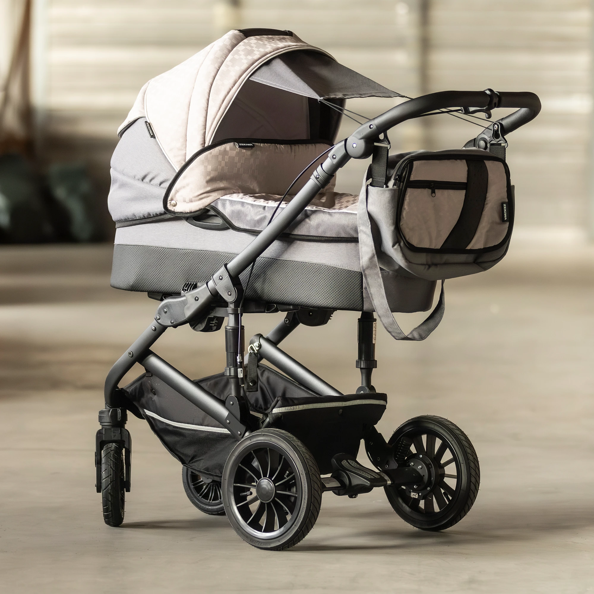 ZEKIWA Kinderwagen Karogitter-Beige Sonderedition